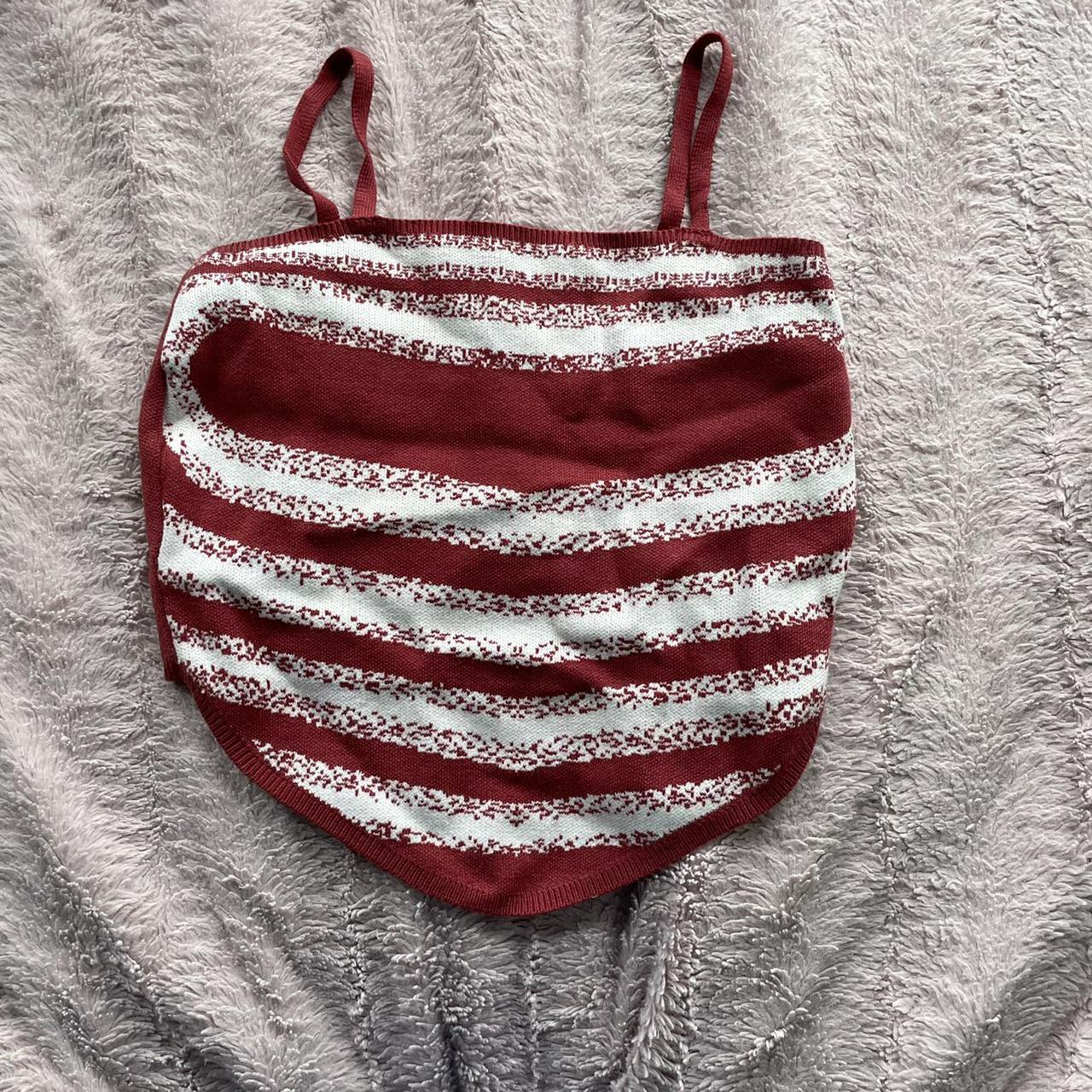 Women's Red and White Crop-top | Depop