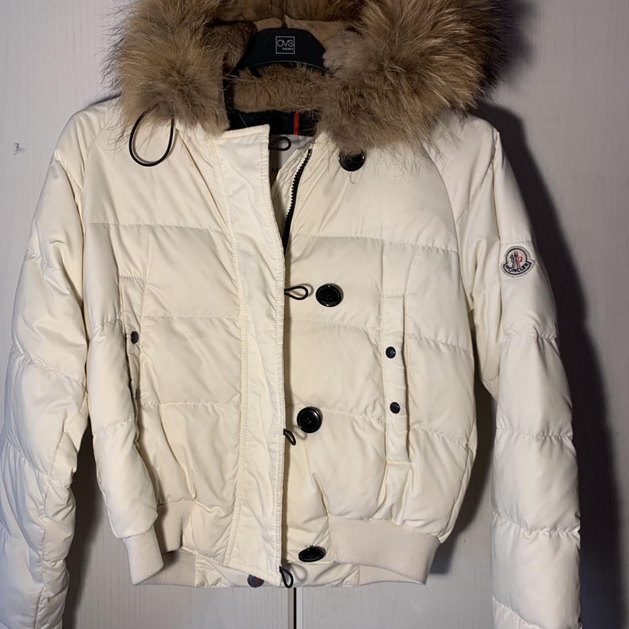 GIUBBOTTO MONCLER ORIGINALE〽️ color panna Depop