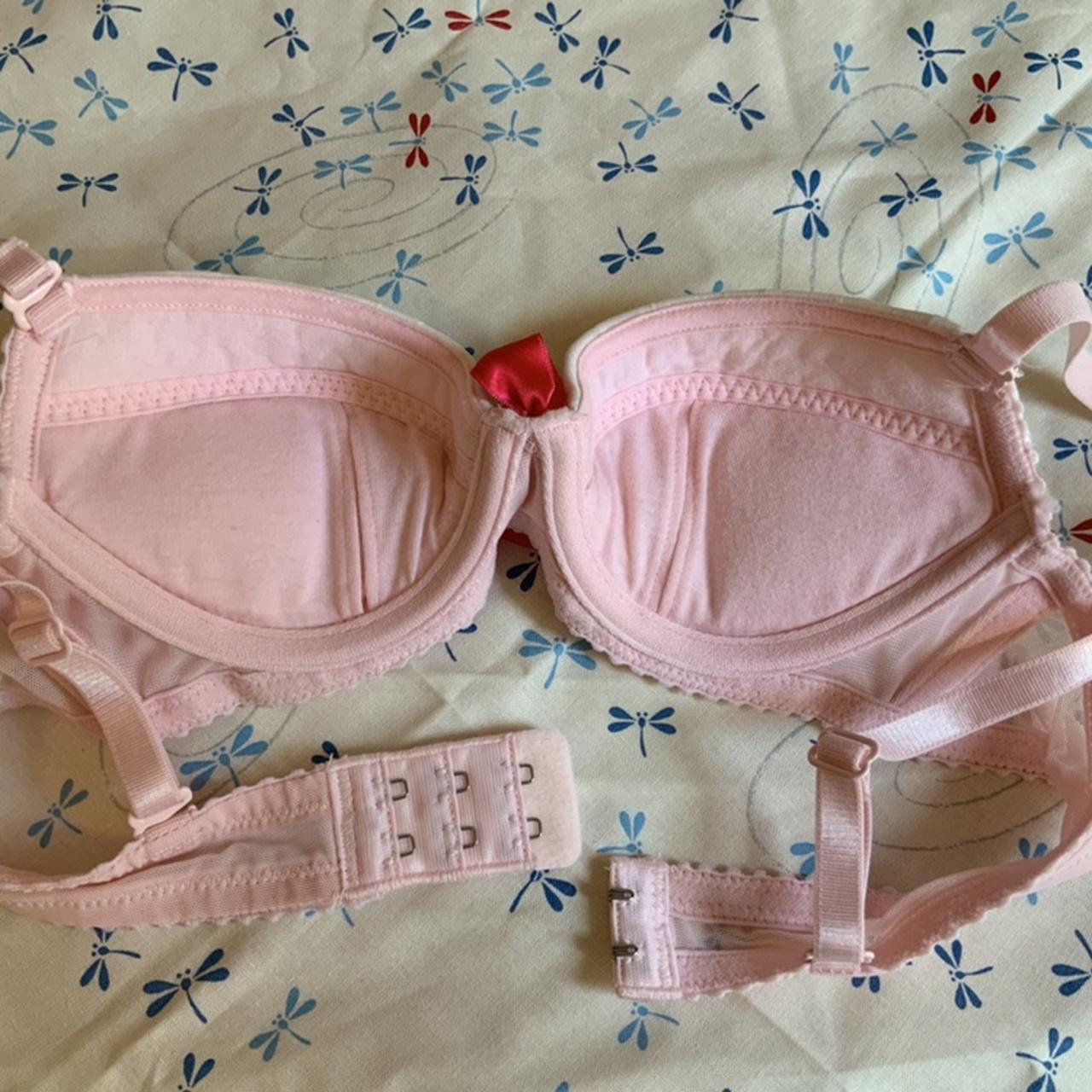 ❣️❣️BRA SIZE IN JAPANESE❣️❣️ A70 = 32A !! Band size is - Depop