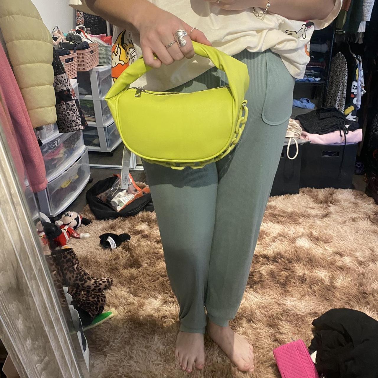 Primark Women's Green Bag Depop
