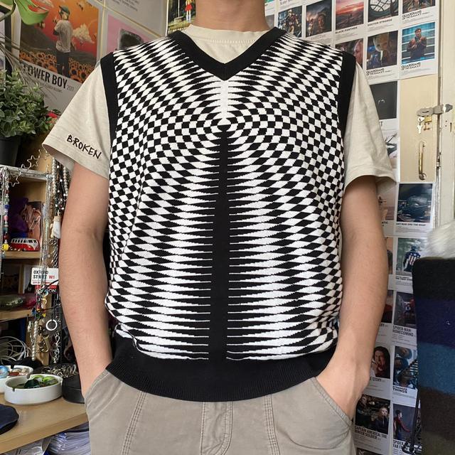 stussy psychedelic check vest | indoridlatamapower.co.id