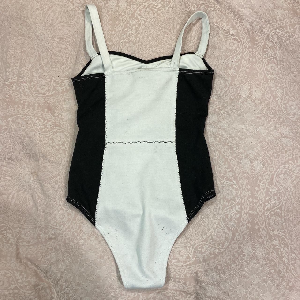 contrast stitch bodysuit Size 10 Depop
