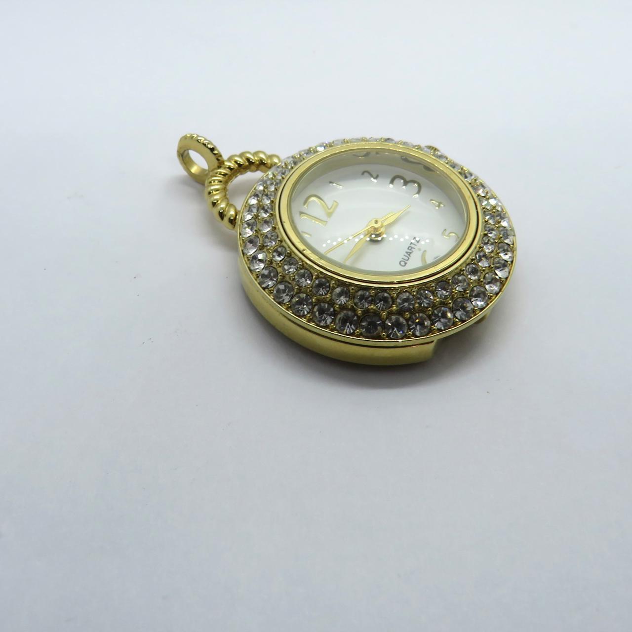 B(29) Vintage rare Quartz pendant watch No matter... Depop