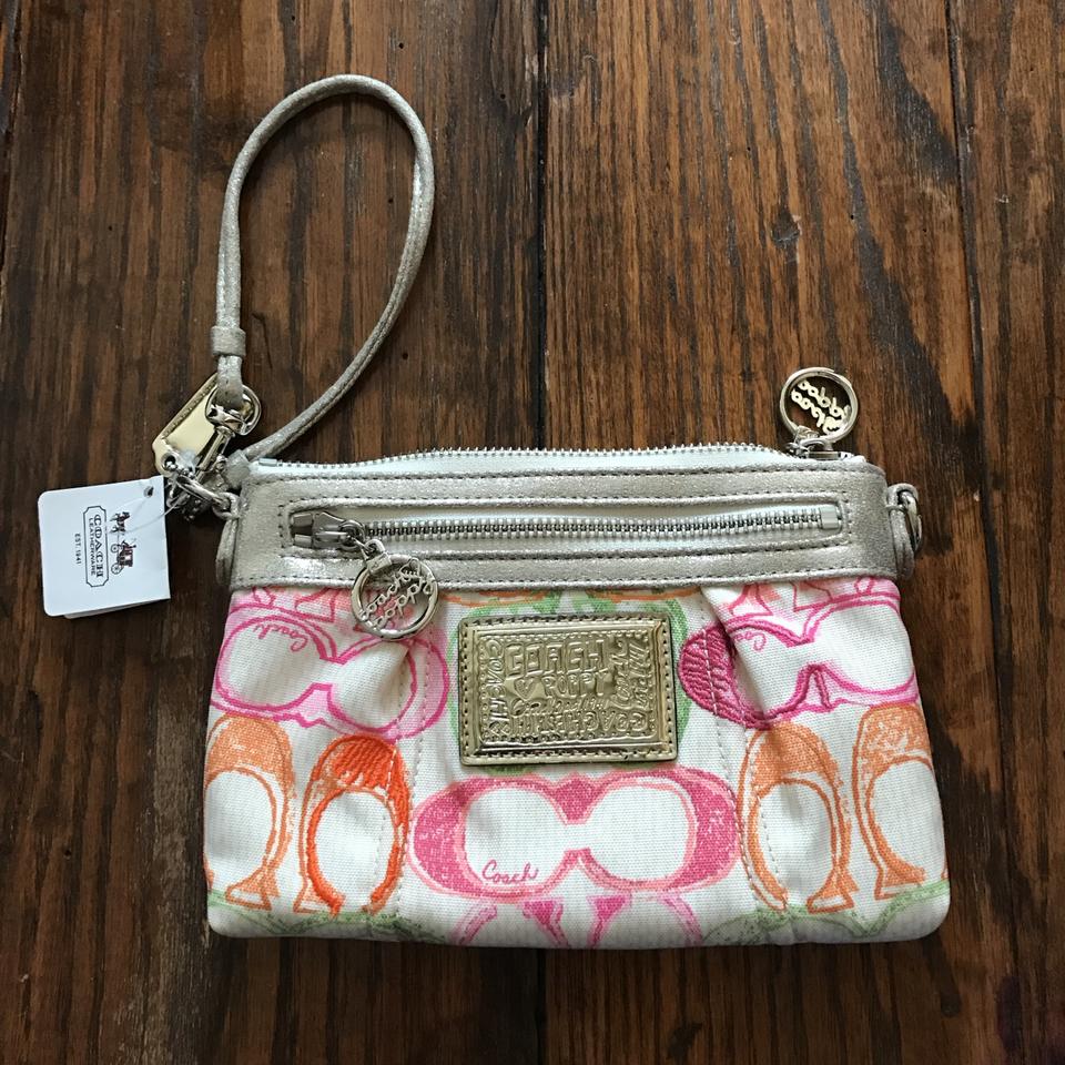 coach poppy wristlet