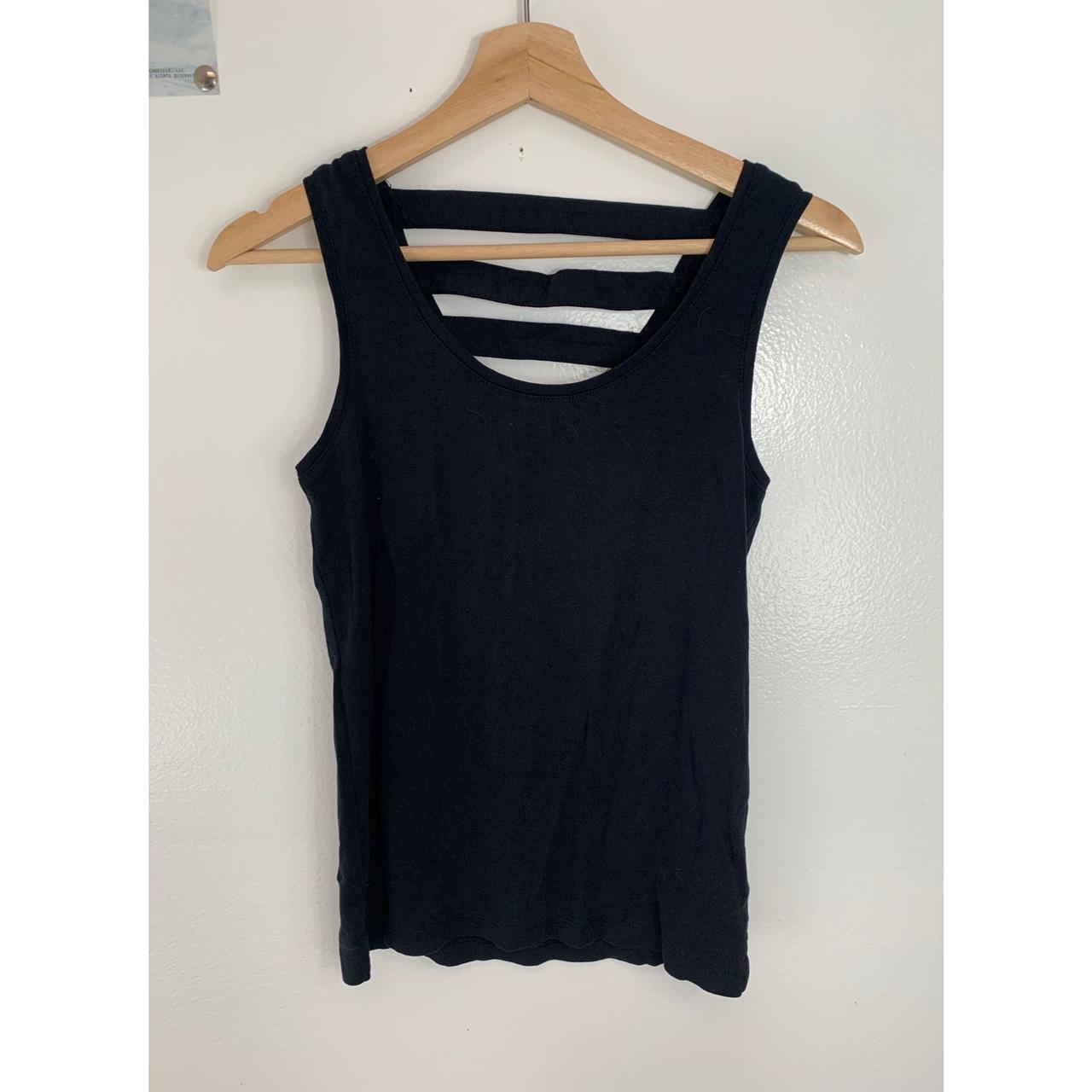 Product Image 1 - Black tank with striped open