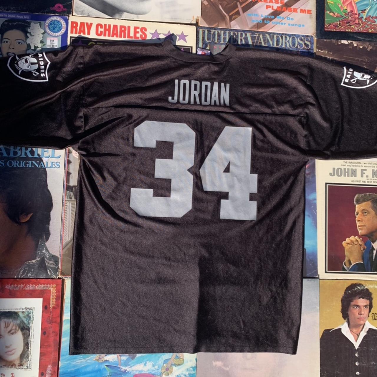 Oakland Raiders jersey #34 Lamont Jordan Size L, - Depop