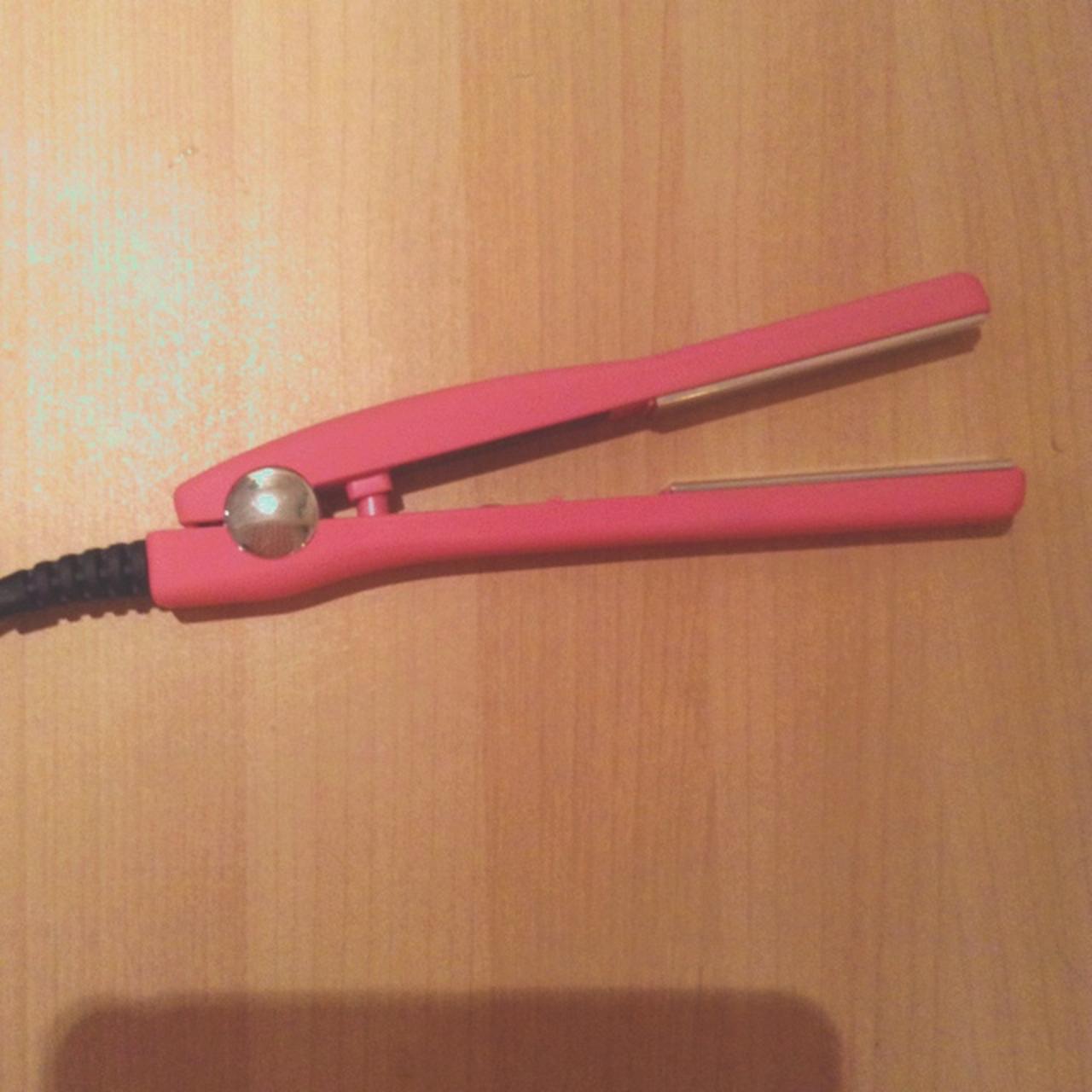 Tigi pro shop flat iron