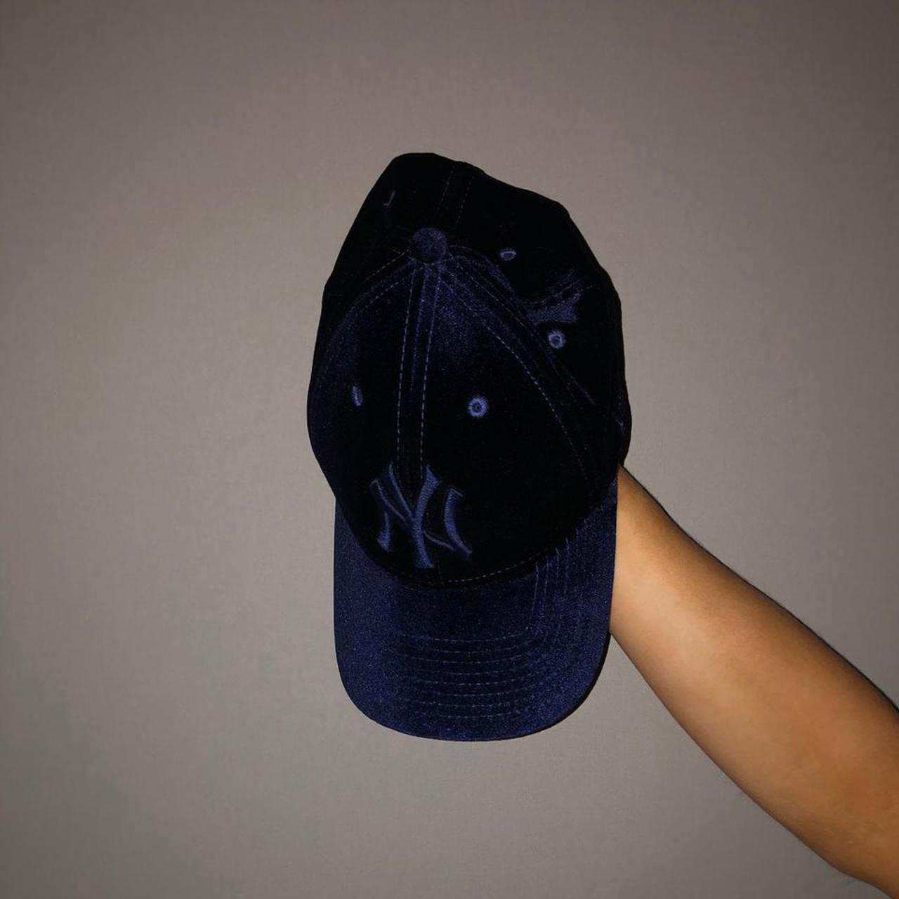 NY navy velvet cap, perfect condition, one size, unisex - Depop