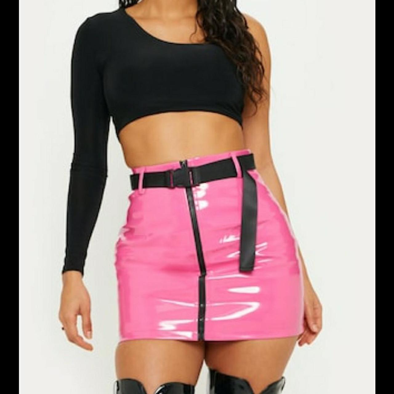 Pink vinyl skirt 2024 pretty little thing