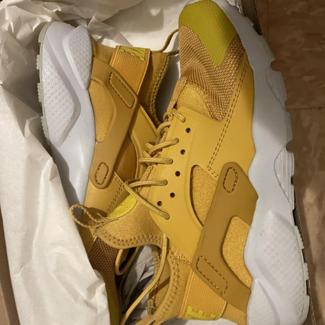 Mineral sale yellow huaraches