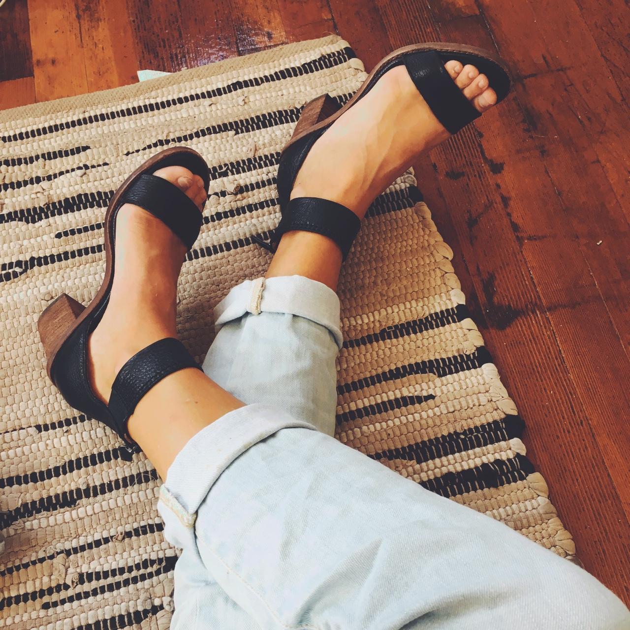 frye brielle sandals