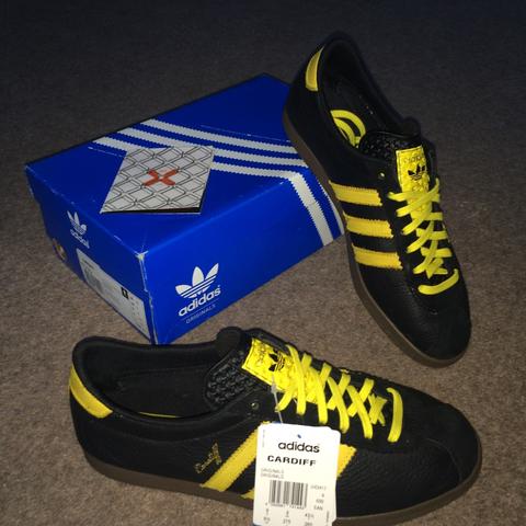 Adidas cardiff trainers best sale