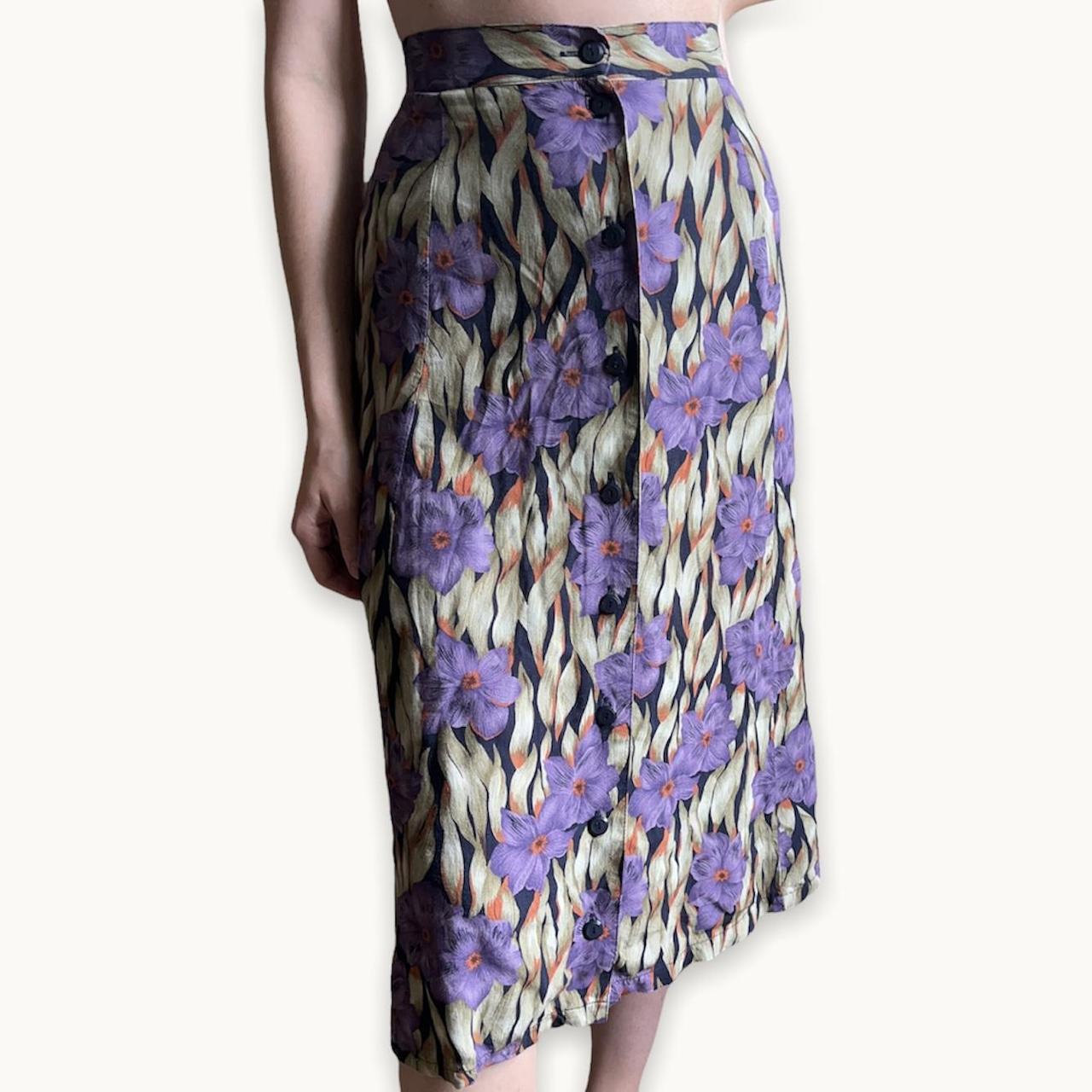 ~ Vintage 90’s Floral/Hawaiian Midi Skirt ~ Brand:... - Depop