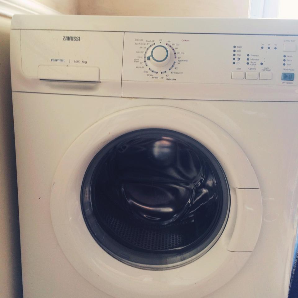 zanussi essential 6kg washing machine