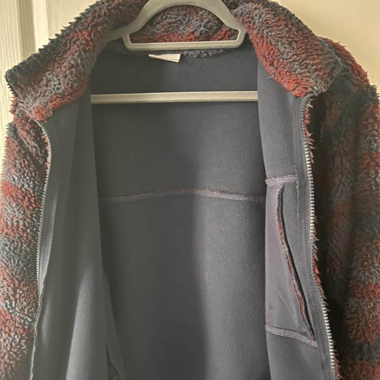 Columbia Fleece Jacket Warm, cosy fleece. Large Depop