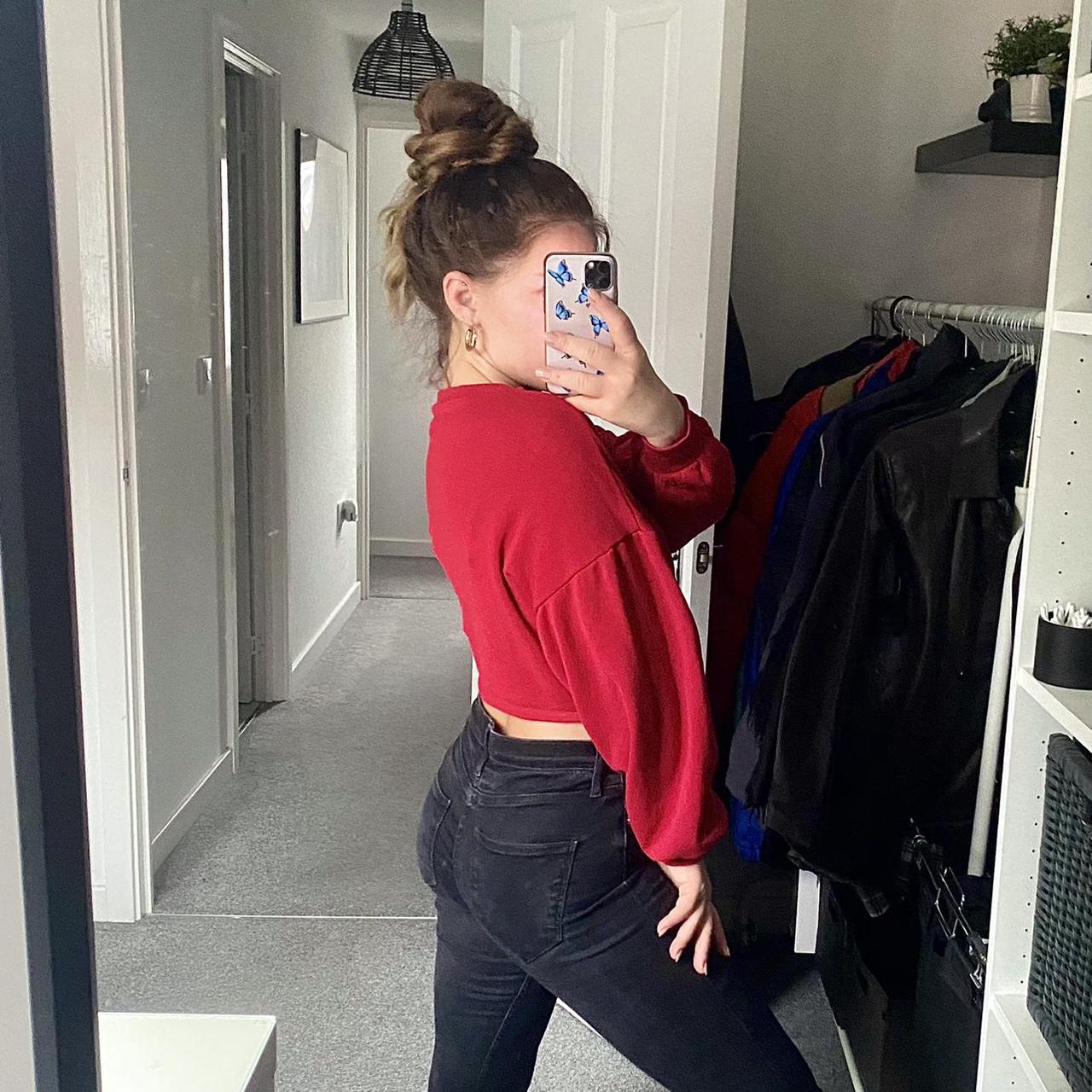 Red crop top hot sale with black jeans