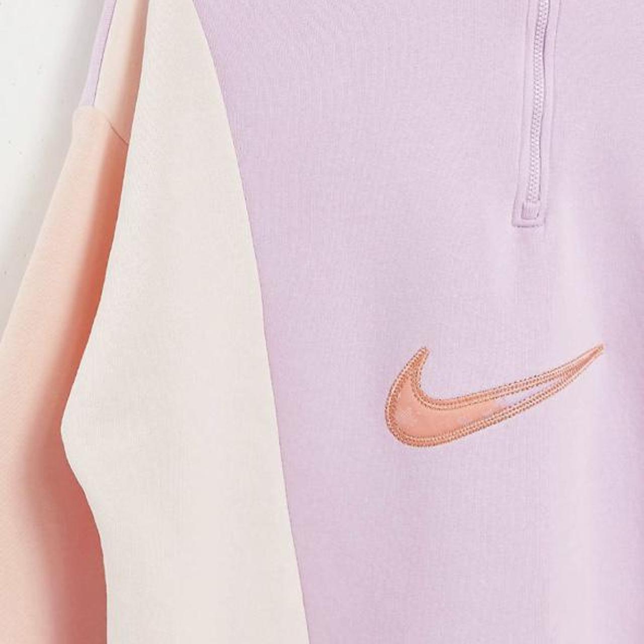 nike fleece sweatshirt in arctic pink and peach