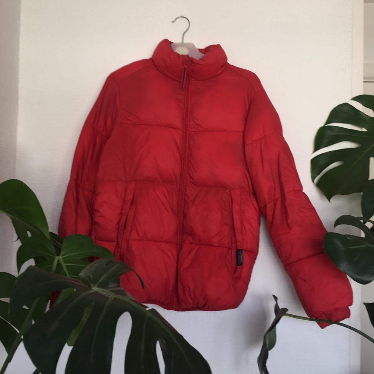 red puffer jacket pull and bear