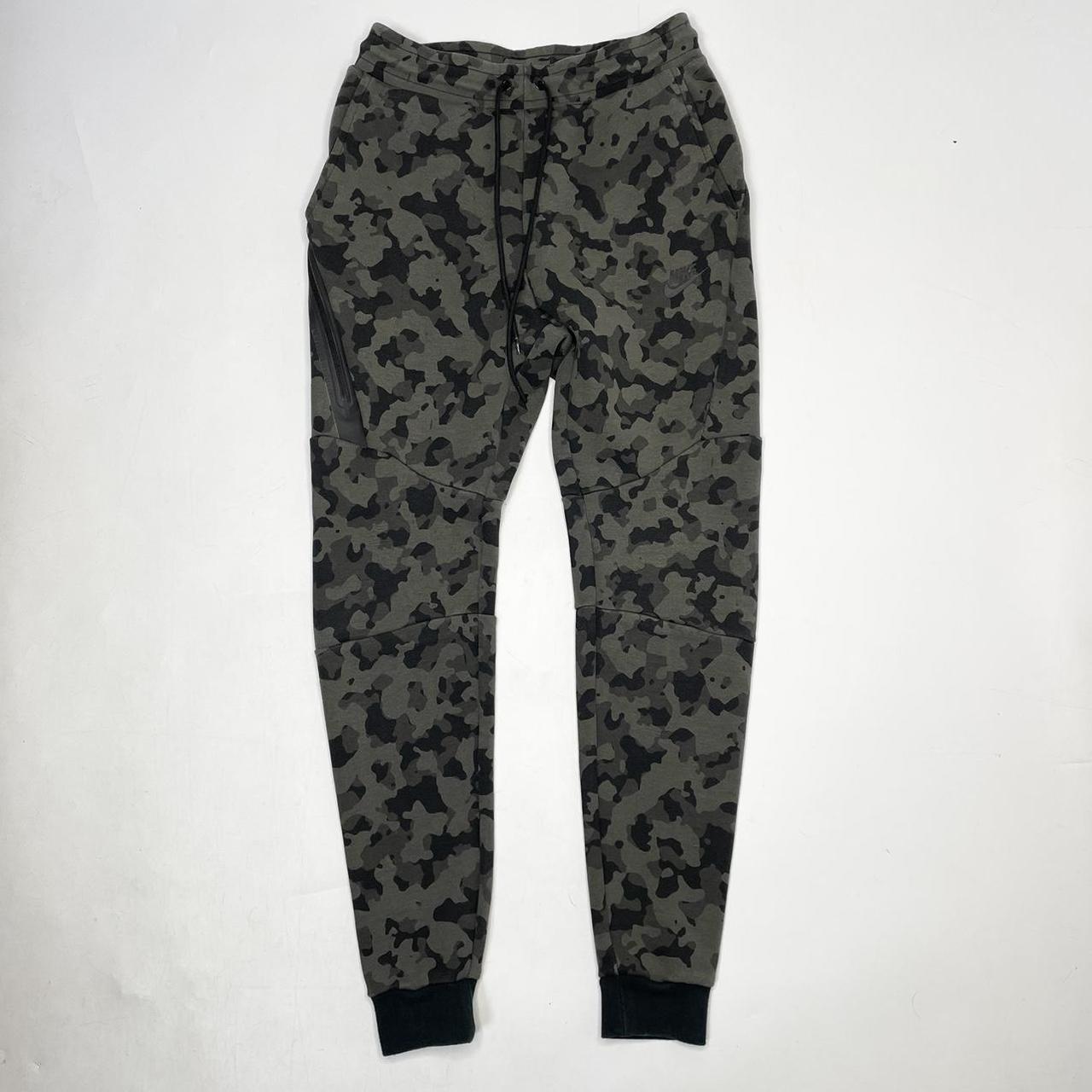 tech fleece tracksuit bottoms