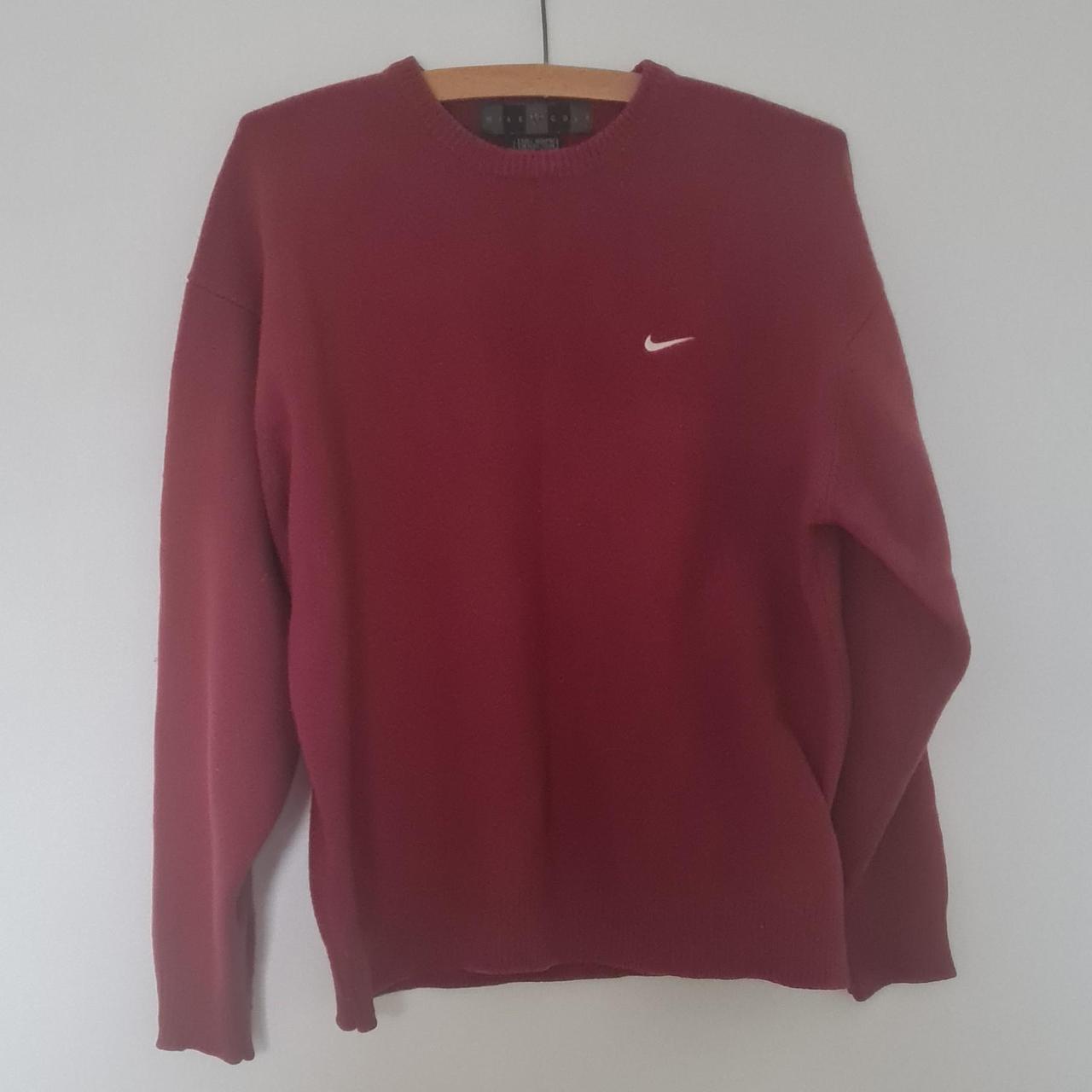 maroon sweater nike