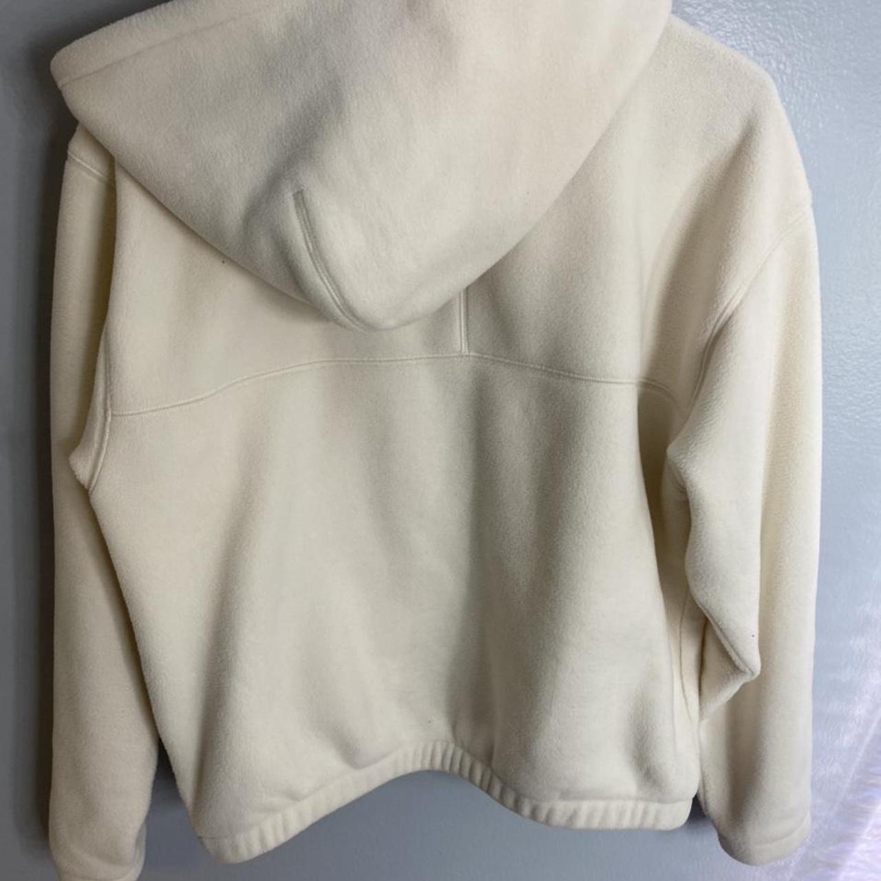 Aritzia Women's Cream Jacket | Depop