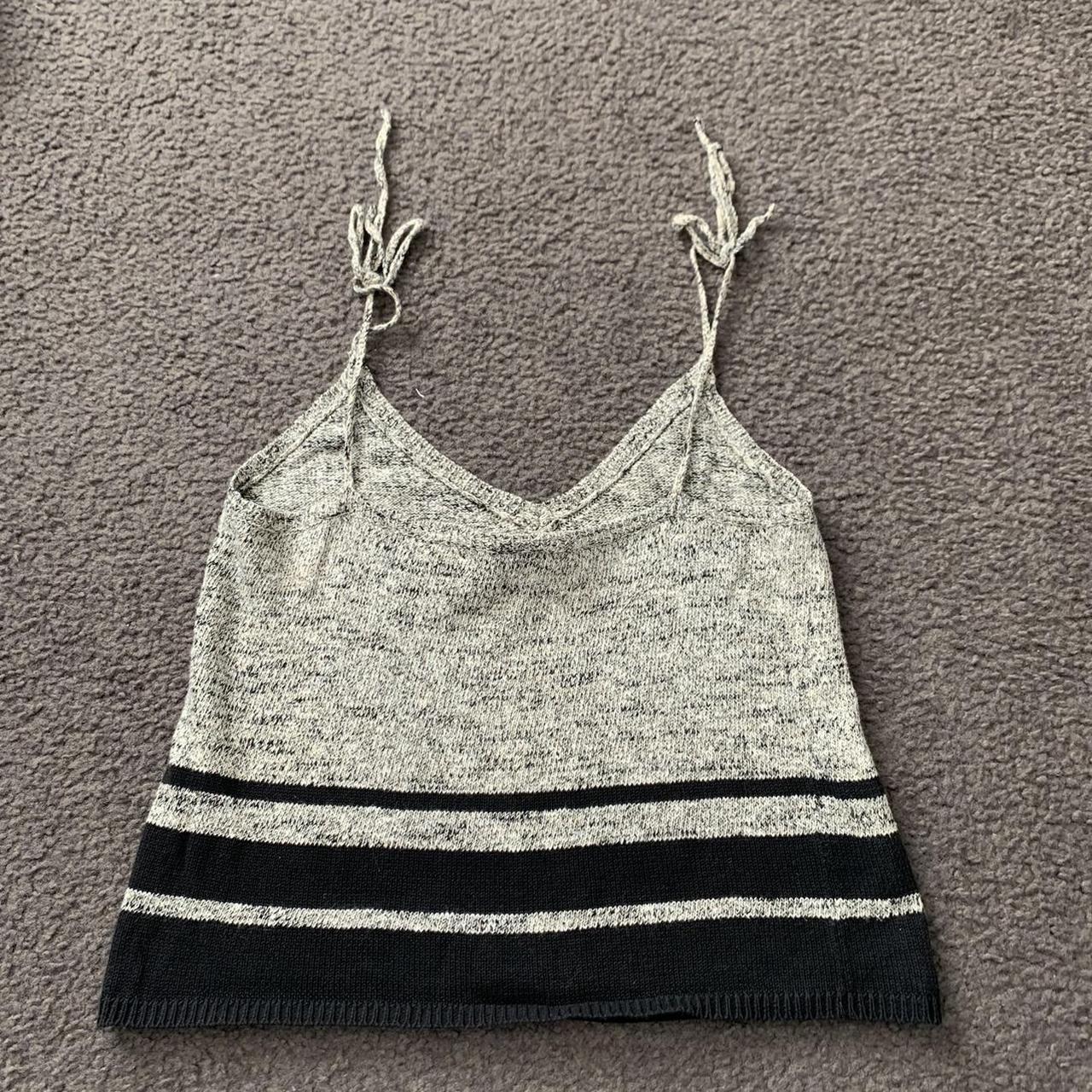 Product Image 3 - 🖤 Knit Crop Top 🖤

Size