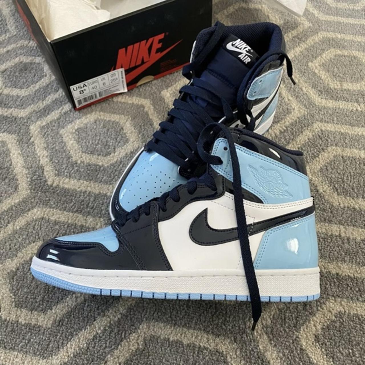 aj1 patent leather gold