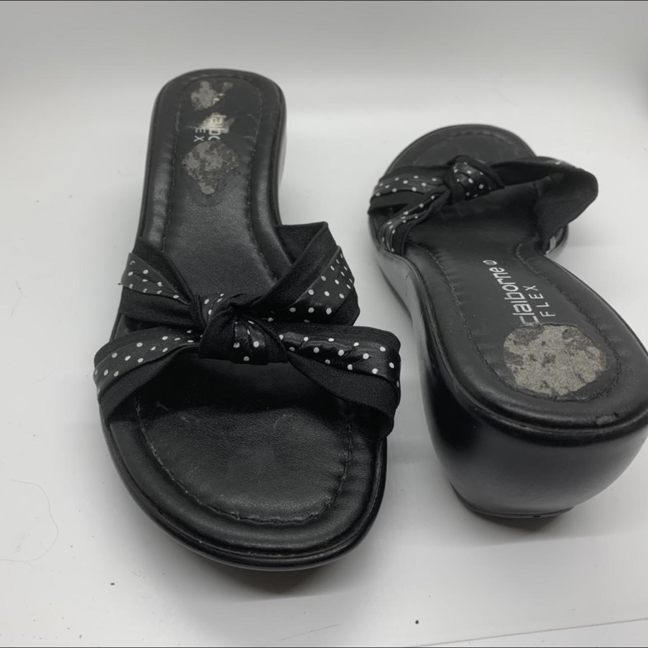 Liz Claiborne Women's Black and White Slides | Depop