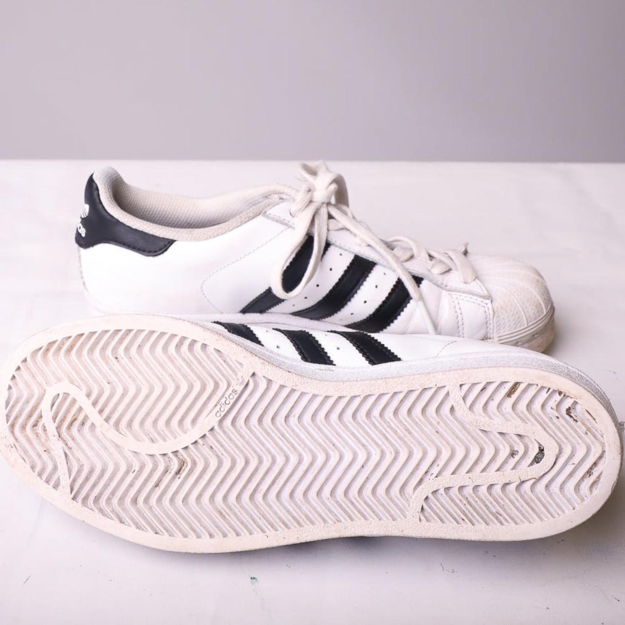Vintage Adidas Shate Shoes in Black/white• Size on... - Depop