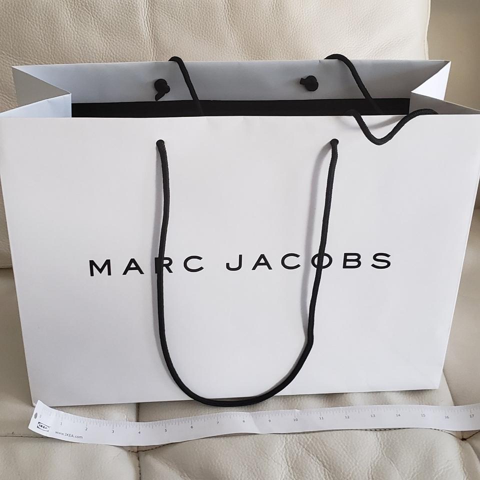 marc jacobs gift box for bag