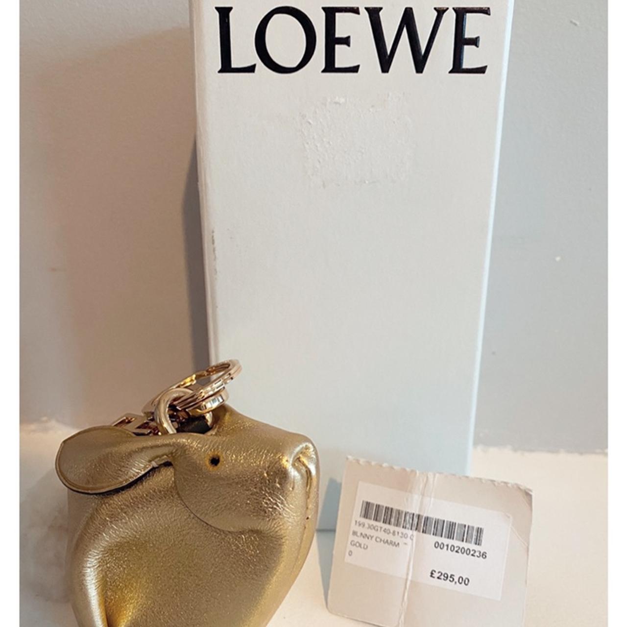 Loewe bunny discount bag charm