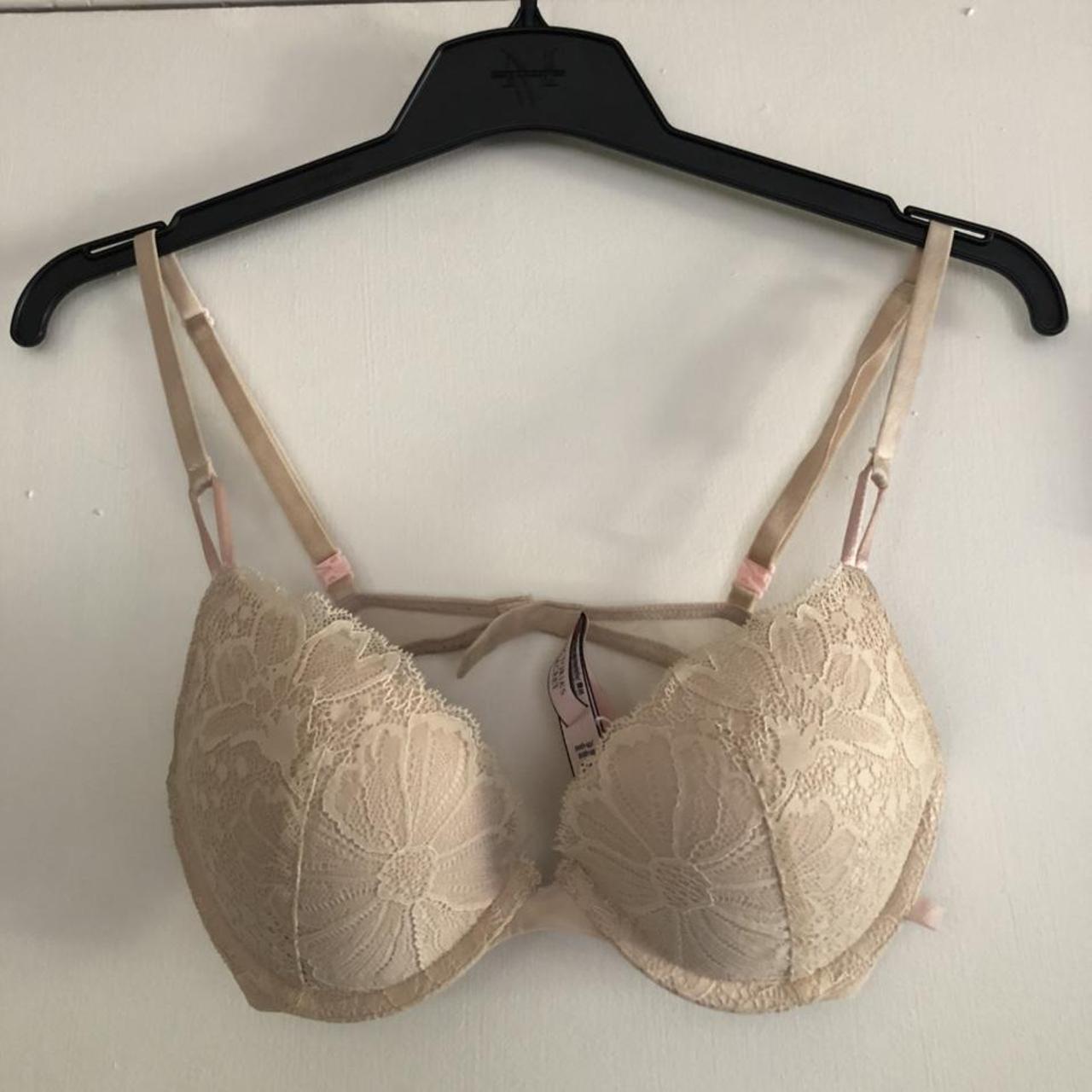 Victorias Secret Push Up Bra 34c Purchased New And Depop 3665