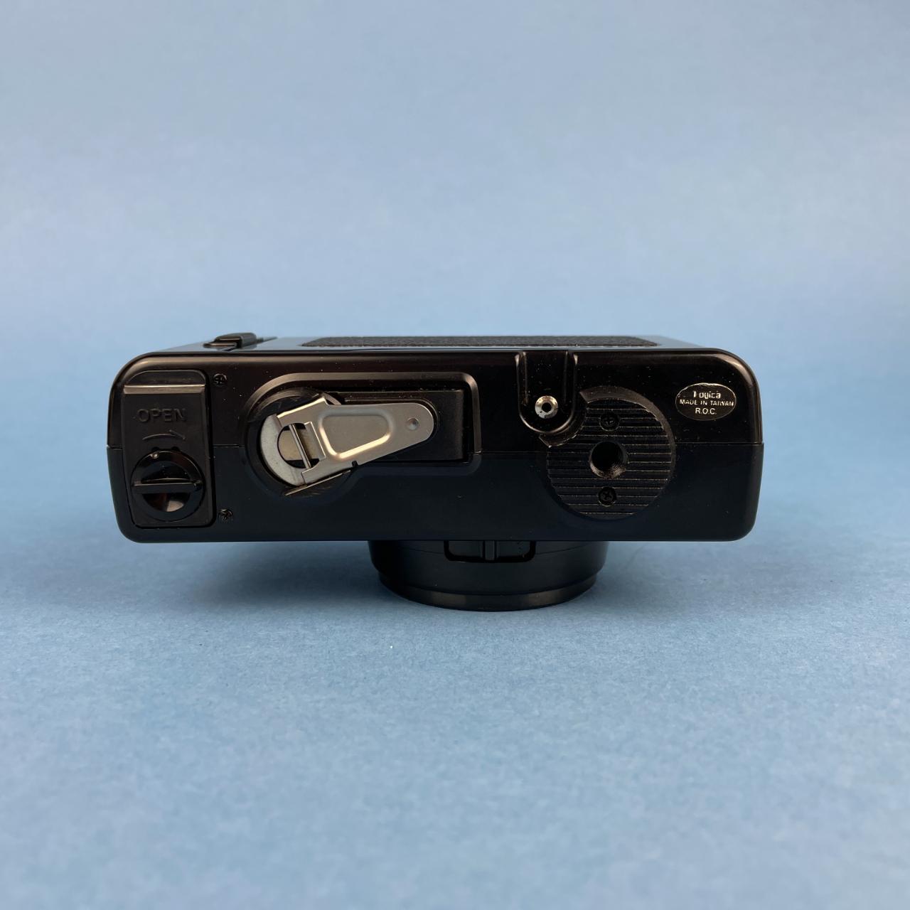 Konica Black Cameras-and-accessories (3)