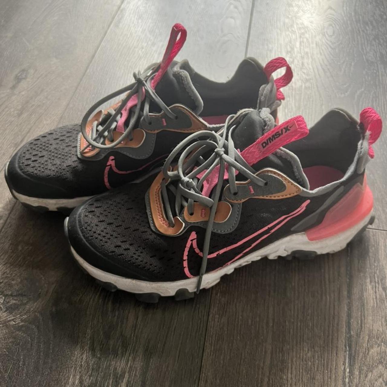 womans nike trainers