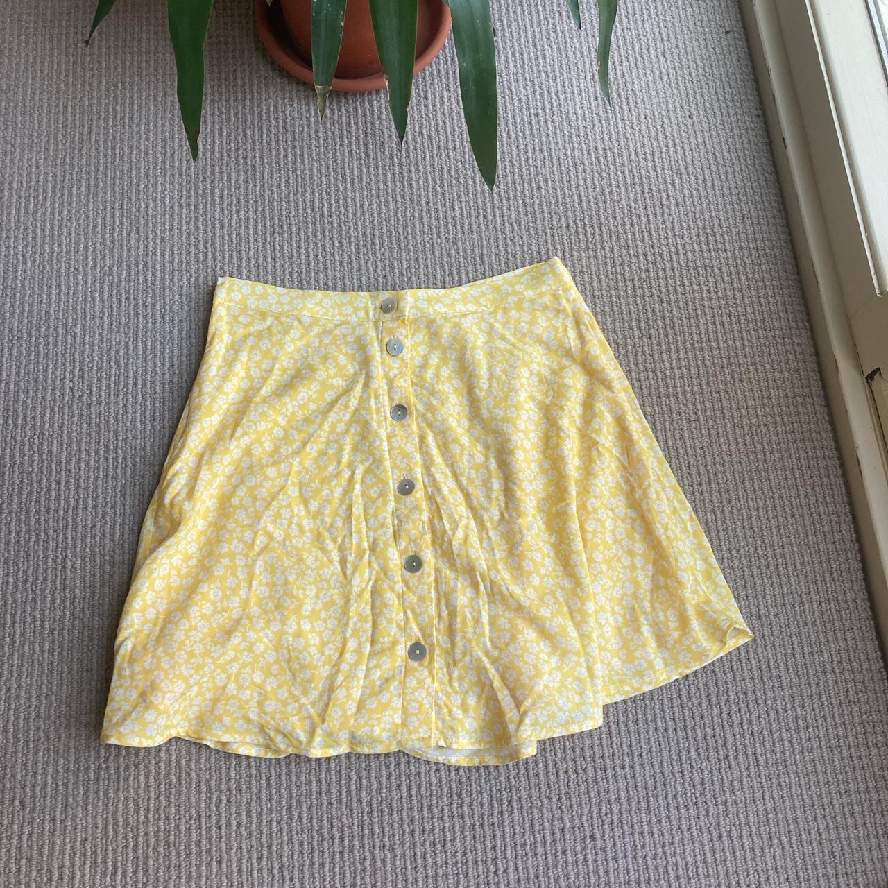 H&m yellow floral skirt with silver buttons up the... Depop