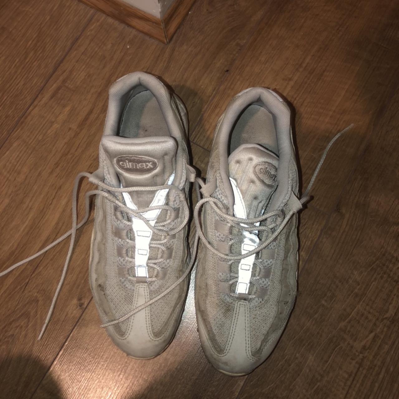 SUPREME FUCK THE WORLD TEE- RED MINT 10/10 | Depop