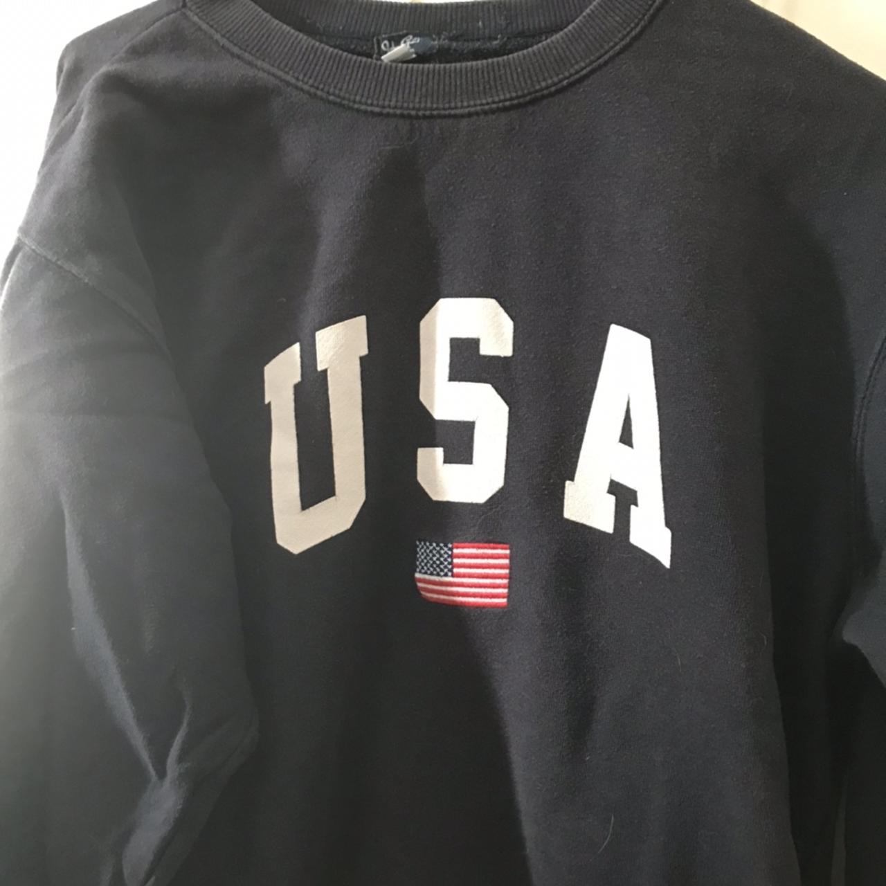 super classic brandy melville crewneck! in perfect... - Depop