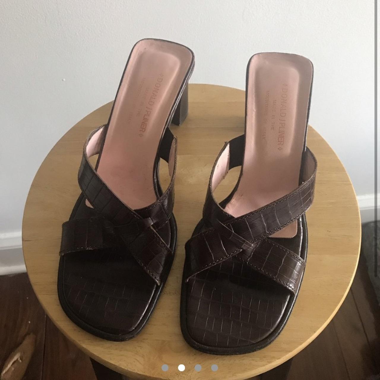 brown leather kitten heels made in italy condition... - Depop