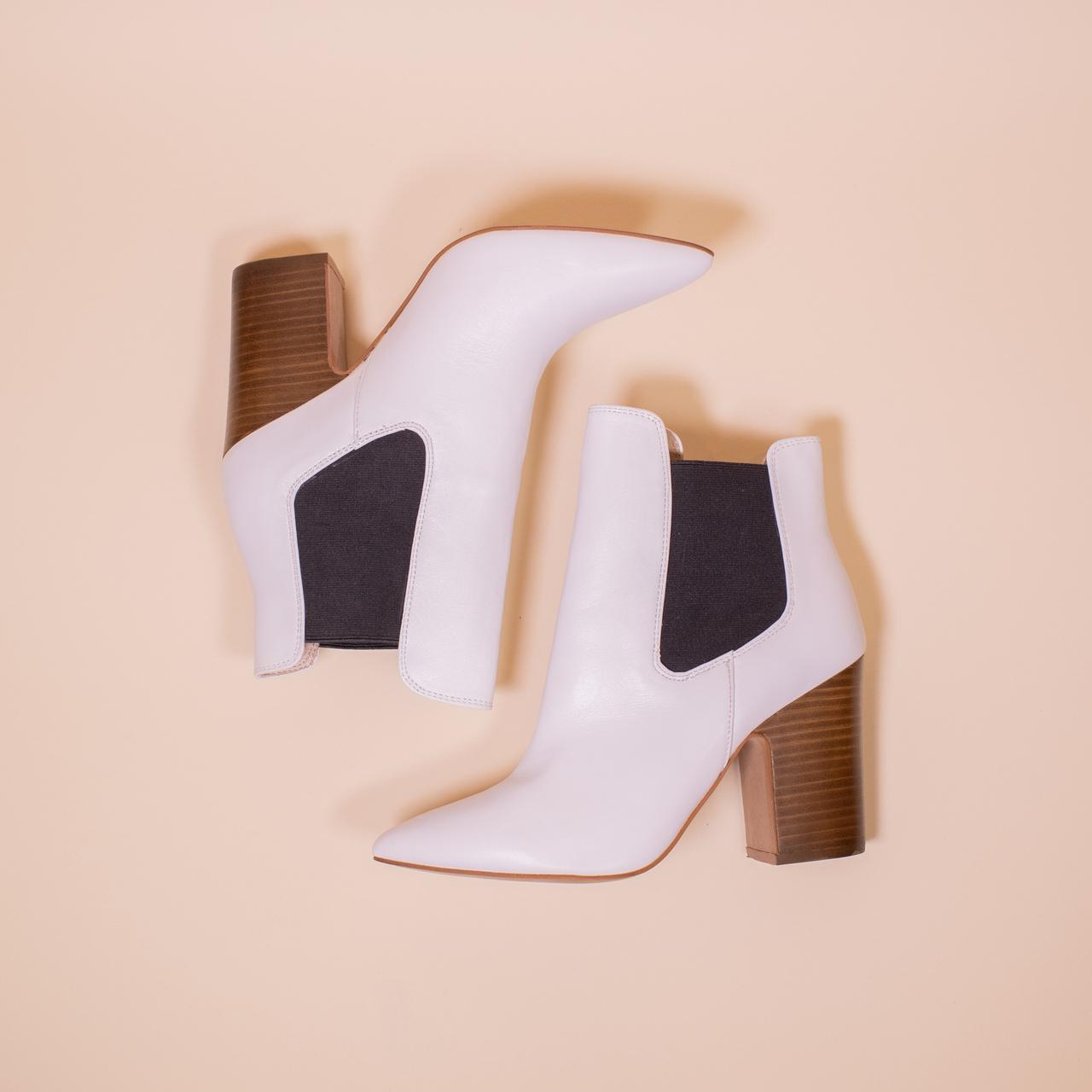 chinese laundry craze bootie white