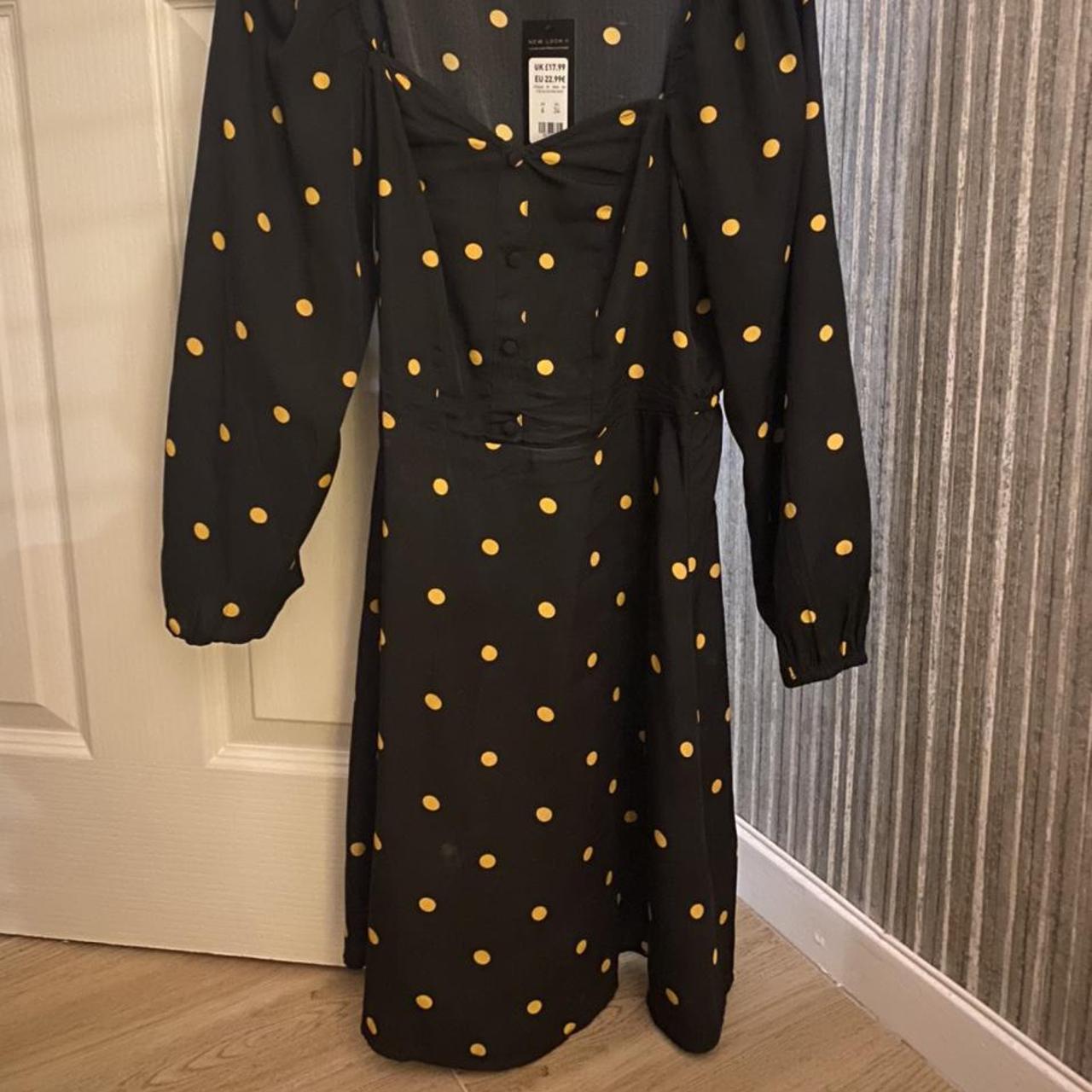 Yellow and black polka dot dress with sweetheart... - Depop