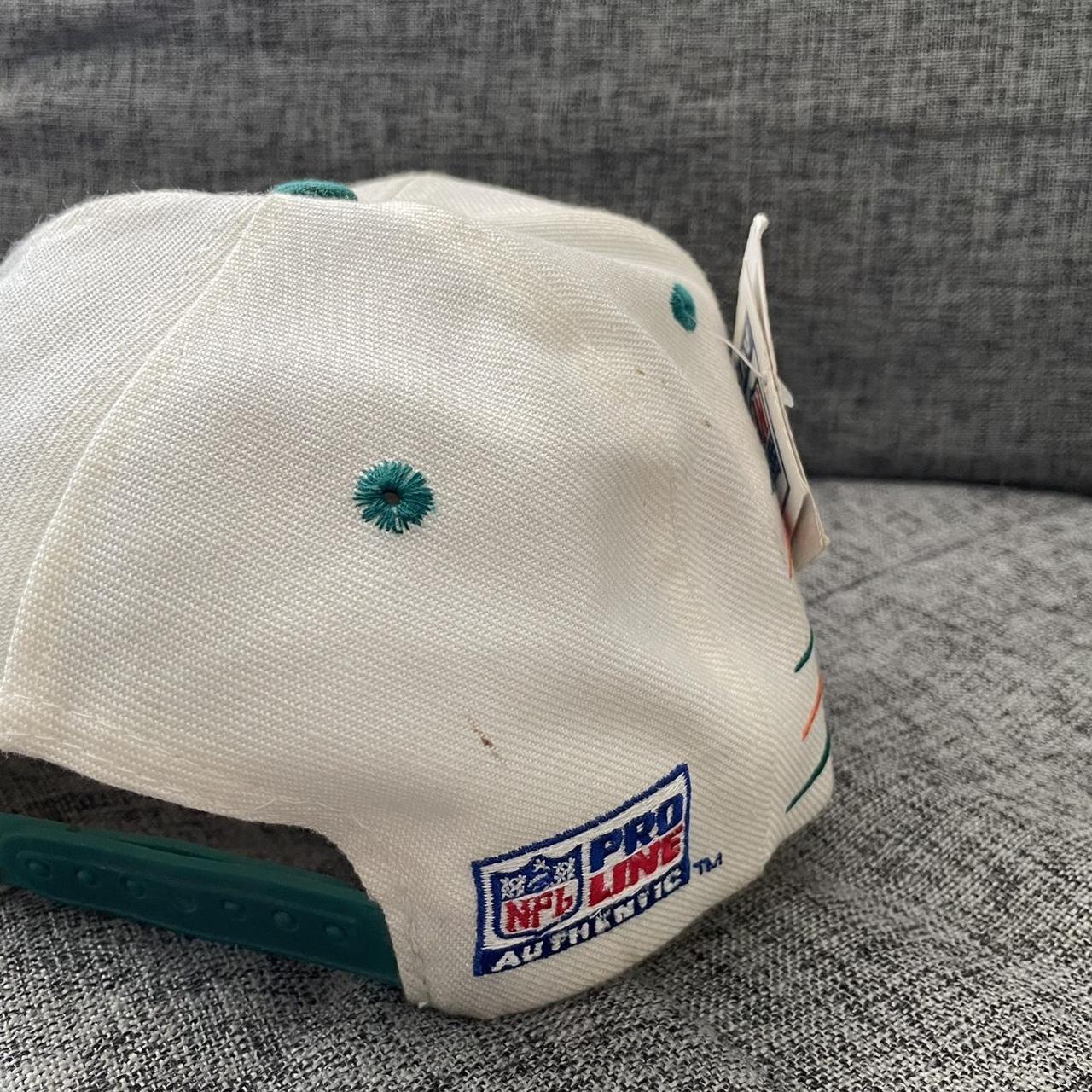 Vintage 1990s NFL Miami Dolphins Logo Athletics Diamond Cut Snapback H