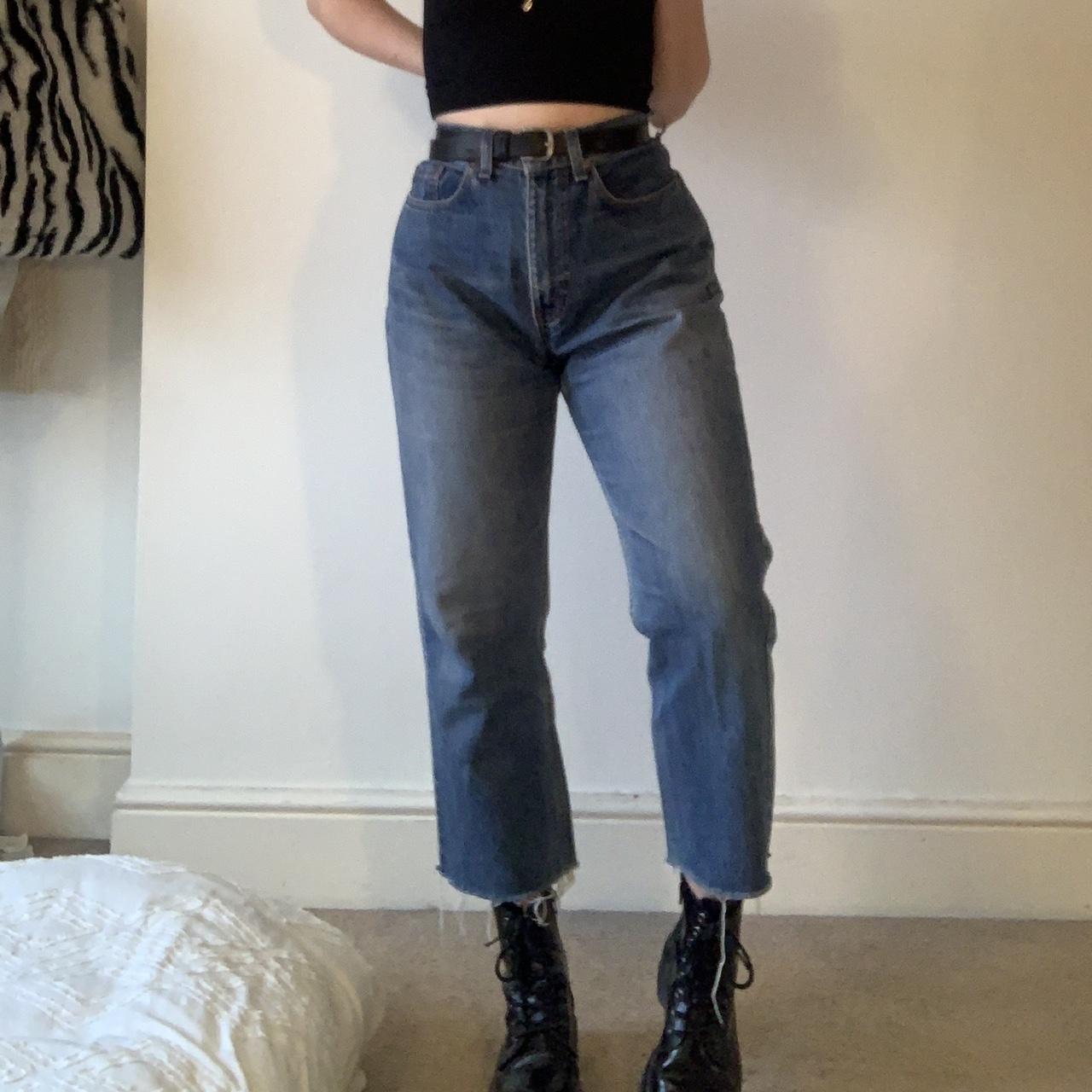 Wide cropped leg Levi 555 jeans 💗 very high waisted,... - Depop