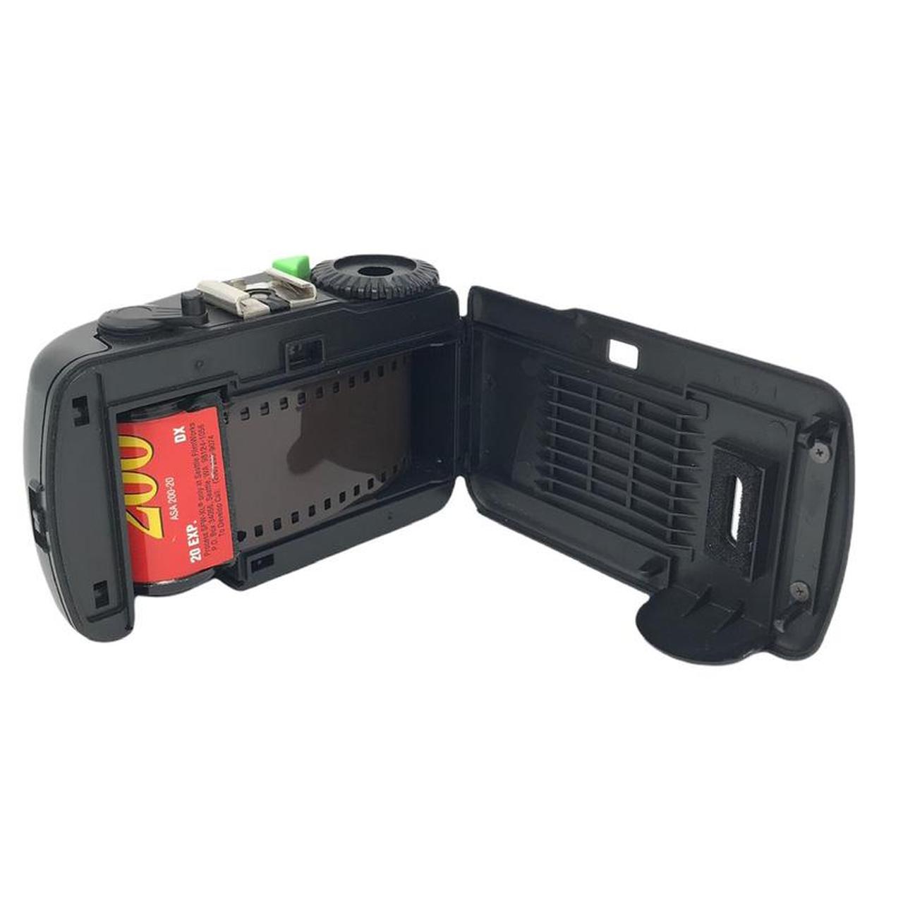 Vivitar Cameras-and-accessories (4)