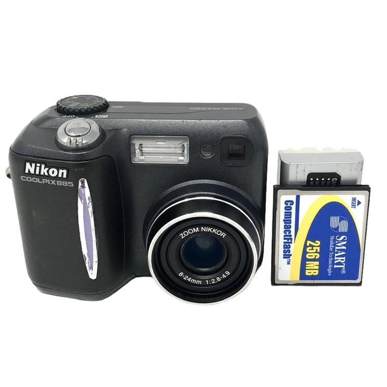 Product Image 1 - Nikon Coolpix 885 Digital Camera