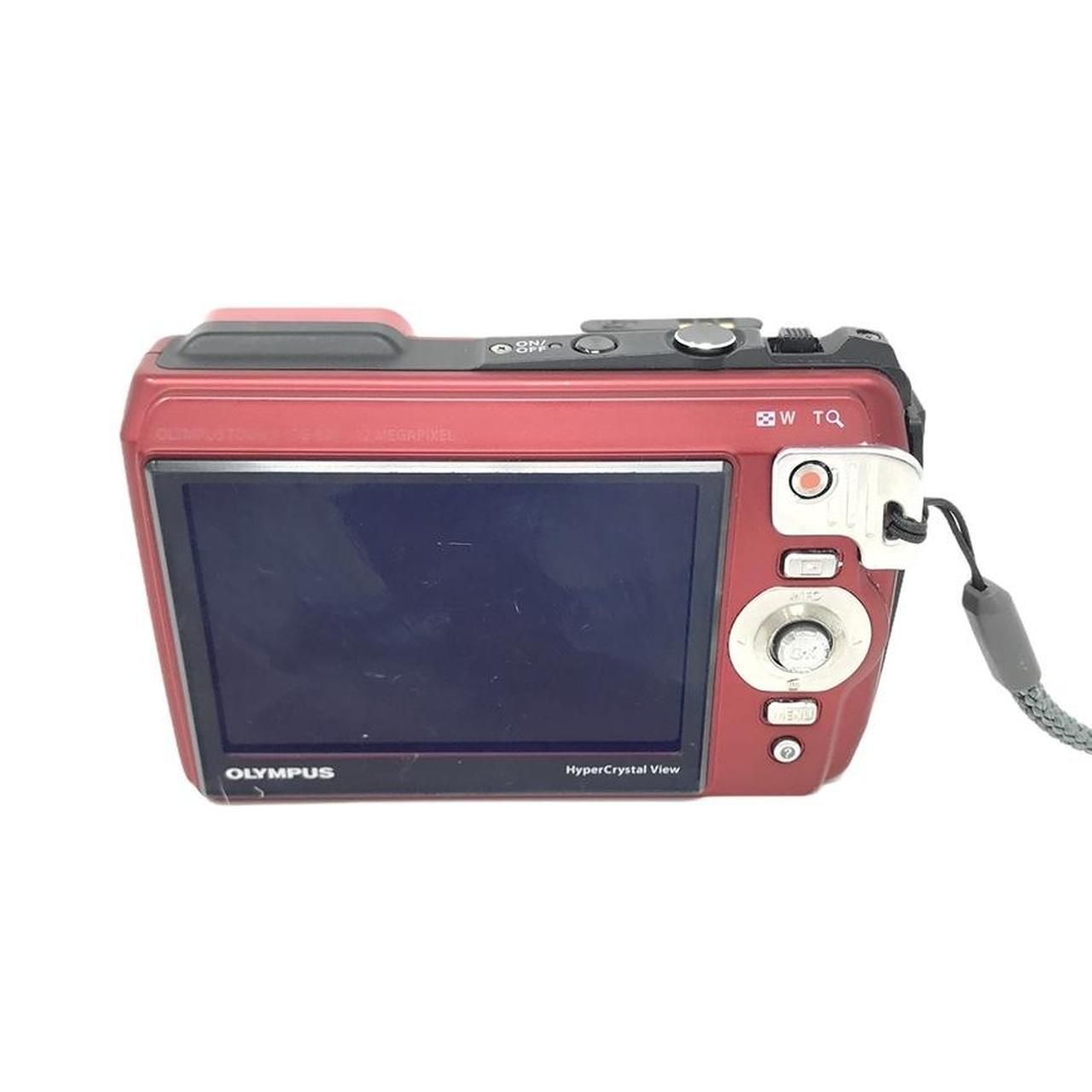 Product Image 3 - Olympus TG-820 Tough Digital Camera

Comes