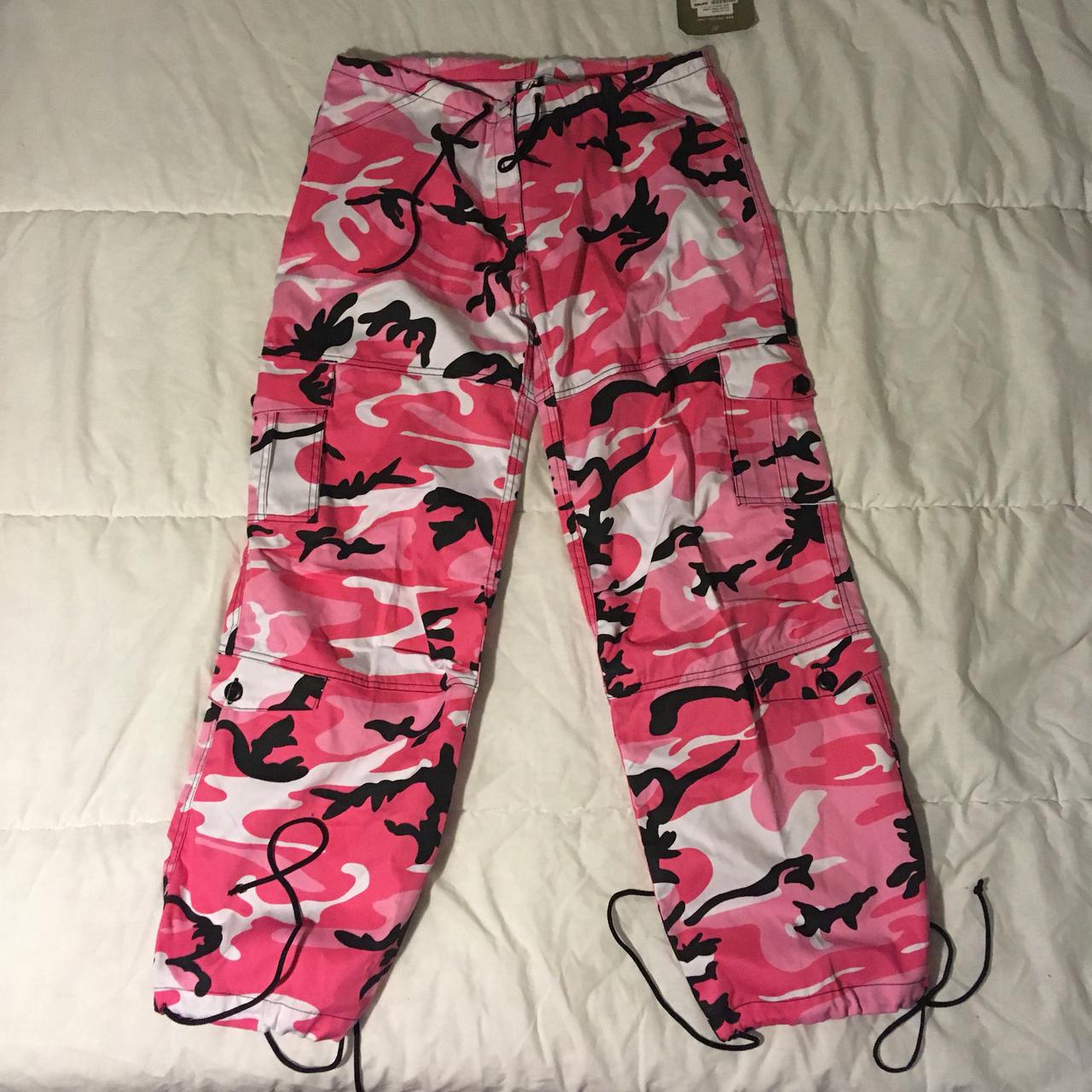 zumiez pink camo pants