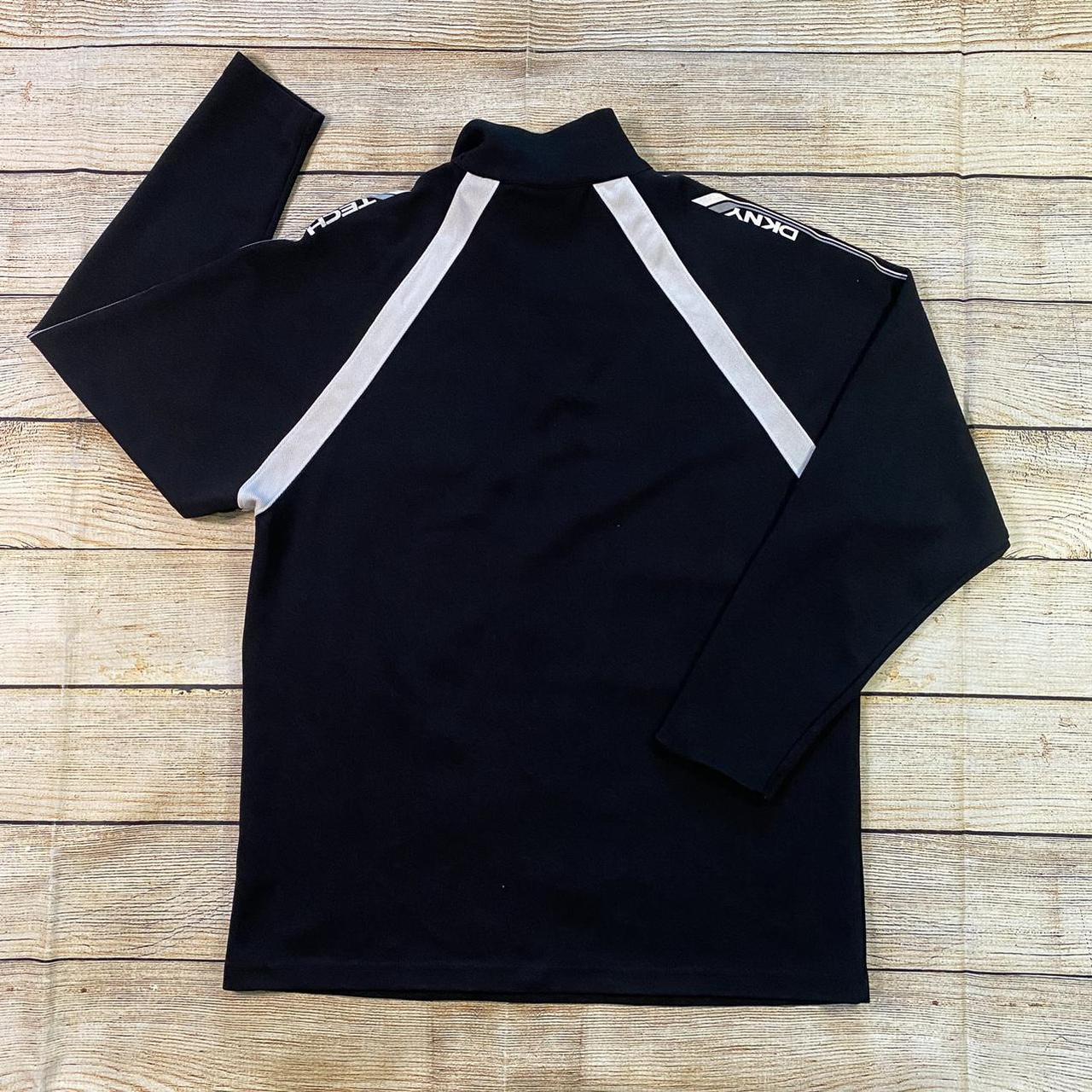 DKNY Men's Black and White Sweatshirt (2)