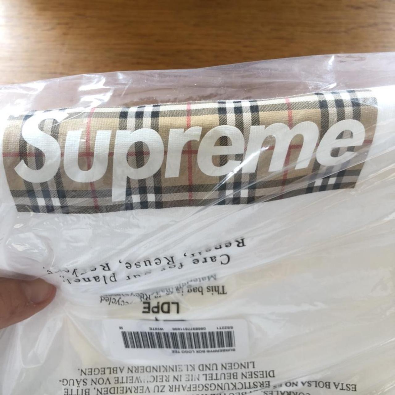 burberry supreme box logo