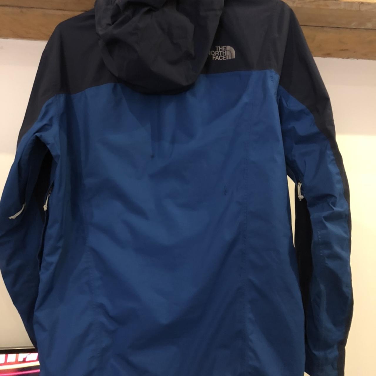 Men’s size medium North Face goretex waterproof... Depop