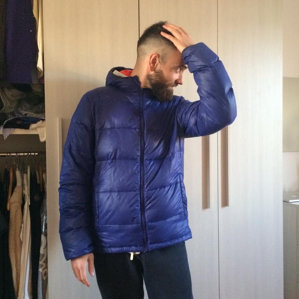 Piumino uomo Benetton Below Zero colore blu taglia 42 Depop